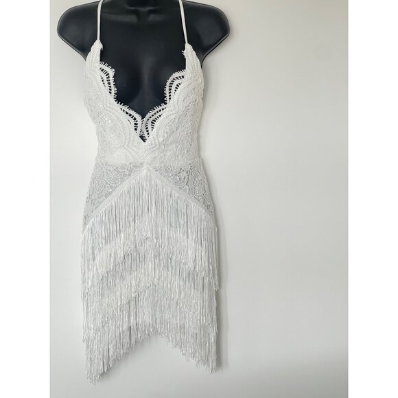 I saw it first party fun flirty mini dress fringing hi low size 4 white flapper - Picture 3 of 7
